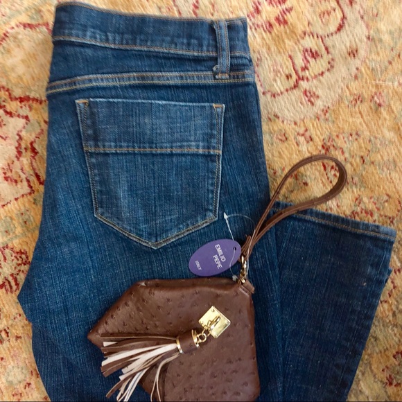 ๐EUC OLD NAVY the SWEETHEART JEANS SIZE 12 Short - Picture 5 of 8